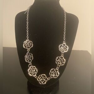 Silver tone floral necklace